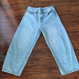 Classic Light Blue Relaxed Fit Jeans